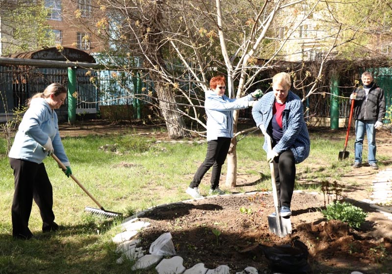 «Зеленая весна-2019» - в центре «Коррекция и развитие» прошел Всероссийскому экологическому субботник.