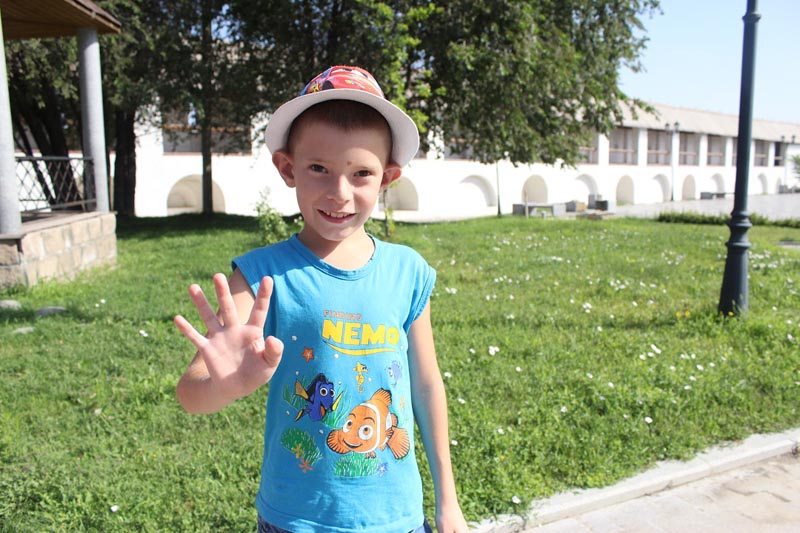Дети центра «Коррекция и развитие» побывали на прогулке в Астраханском Кремле