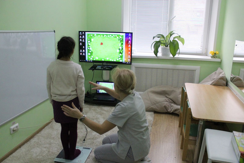Логопеды центра «Коррекция и развитие» применяют компьютерную стабилографию при формировании речи у неговорящих детей 