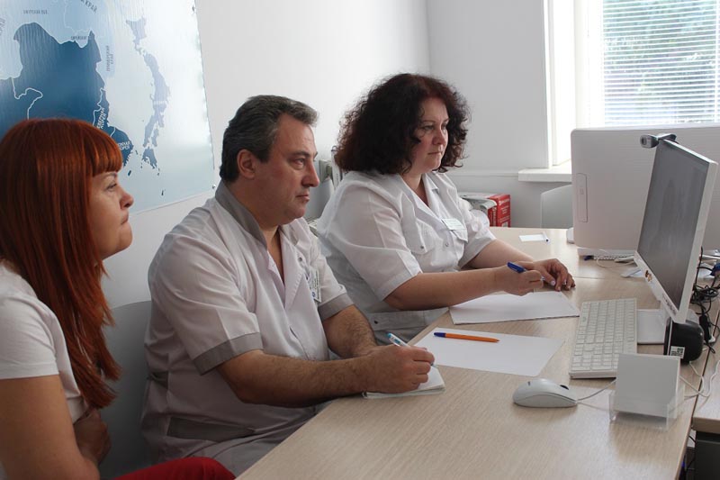 Помощь без границ: специалисты центра «Коррекция и развитие» провели очередное skype-консультирование для семьи из Забайкалья