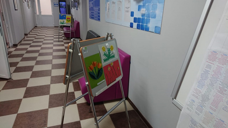 Весенние цветы распустились на рисунках детей центра «Коррекция и развитие» 